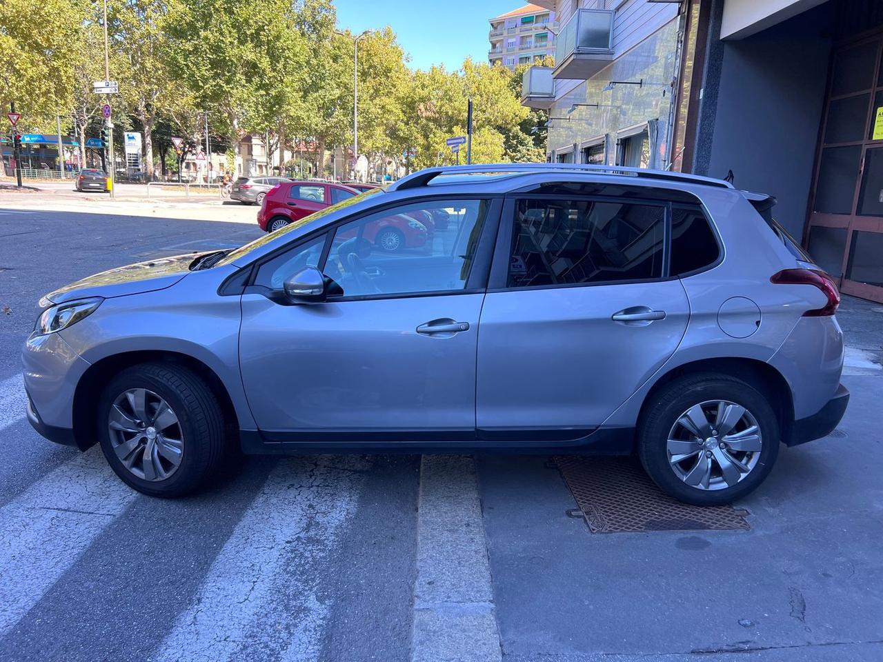 Peugeot 2008 Active 1.2 PureTech 82 #6660
