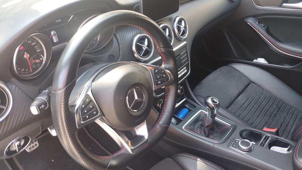 Mercedes-benz A 180 d Premium