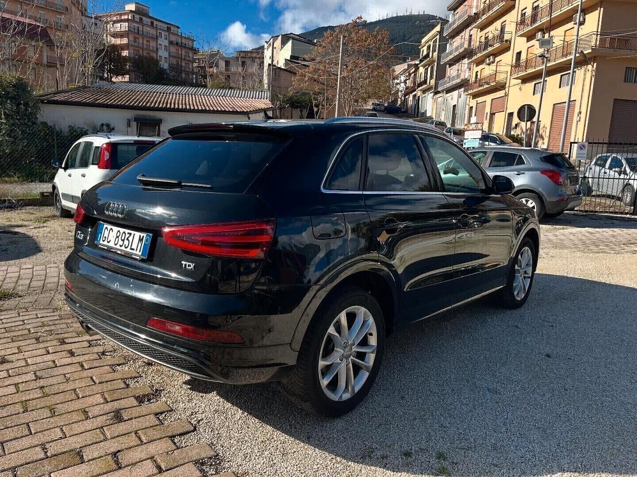 AUDI Q3 2.0 TDI S-LINE - 2015