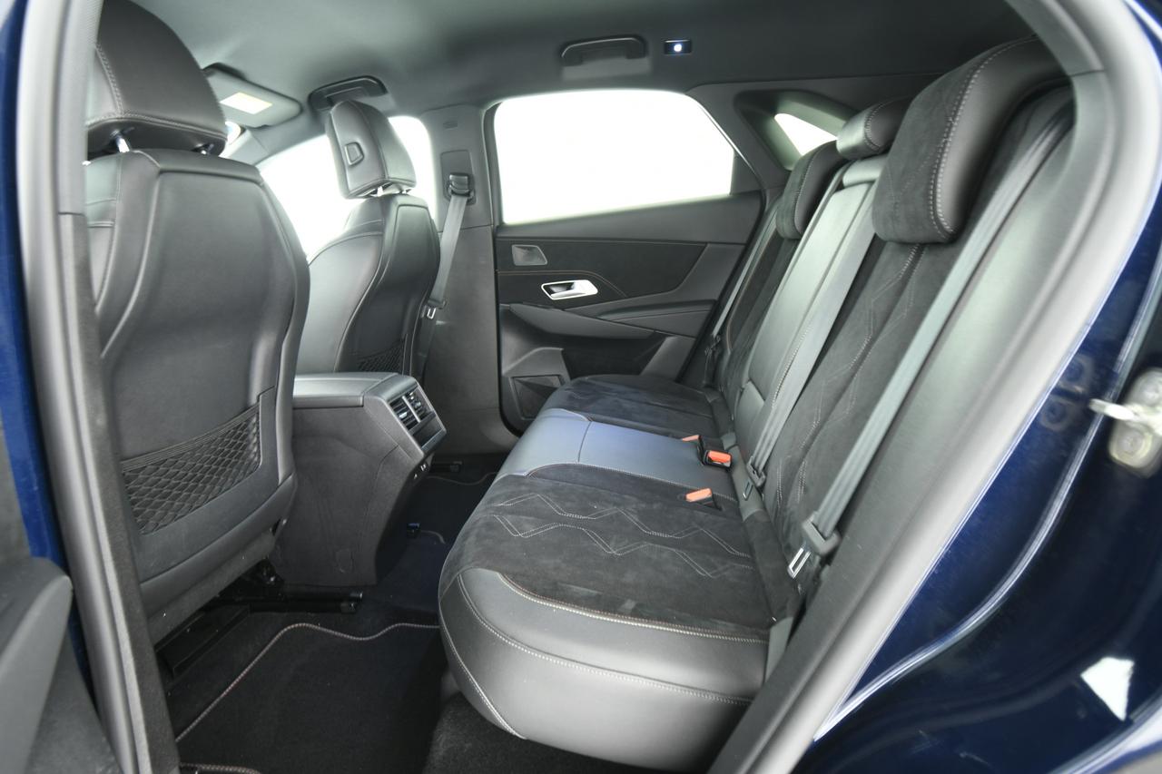 DS DS7 1.5 bluehdi Performance Line+ 130cv auto CAMERA+NEOPATENTATI