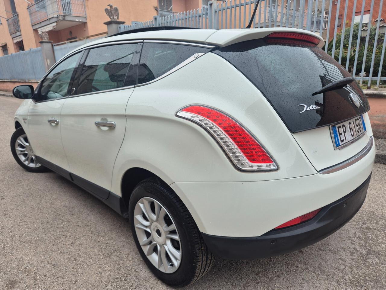 LANCIA DELTA 1.6 M.JET AUTOMATICA SUPER FULL