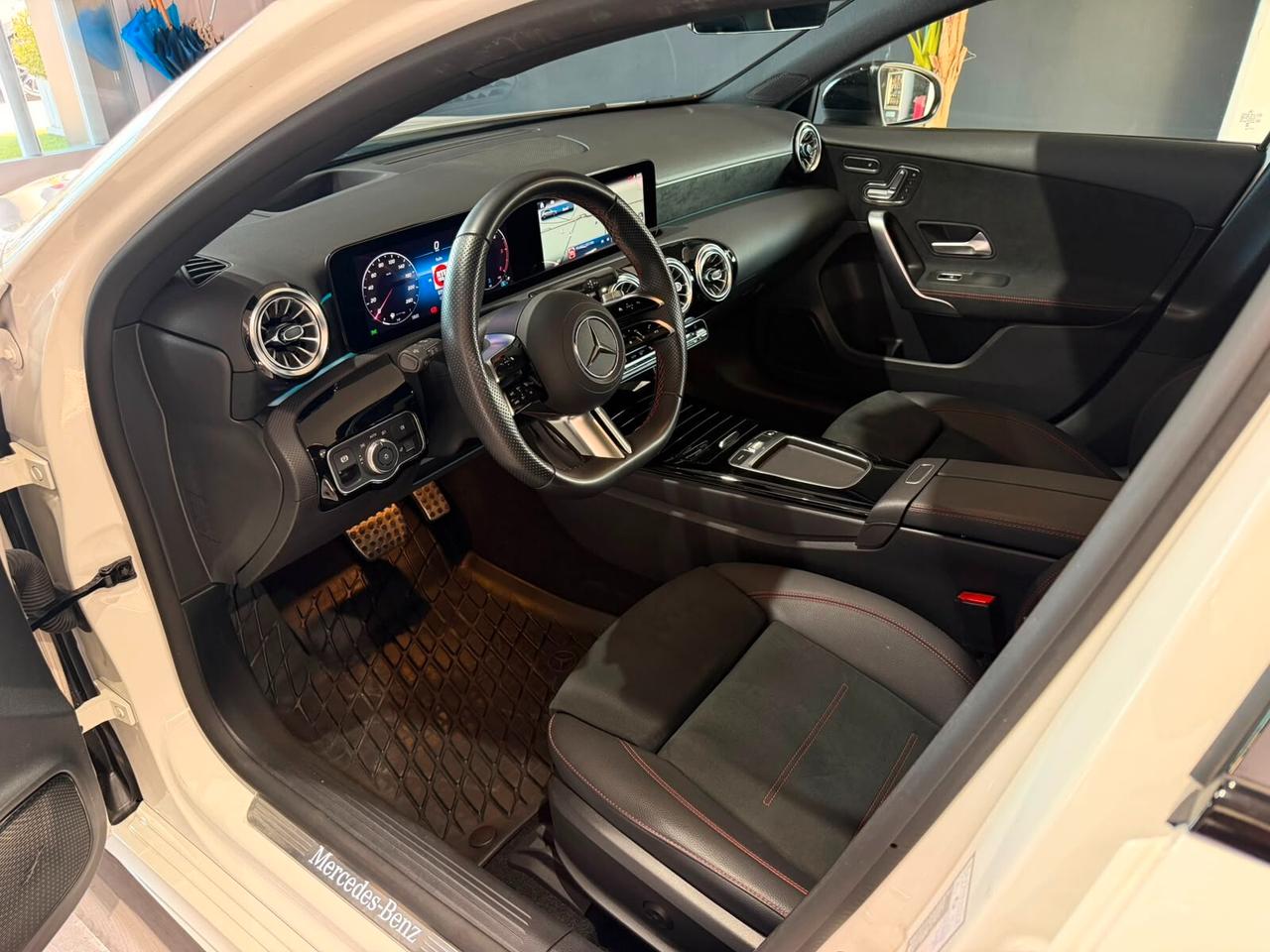 Mercedes-benz A 180 d Automatic Premium AMG Plus Night Edition
