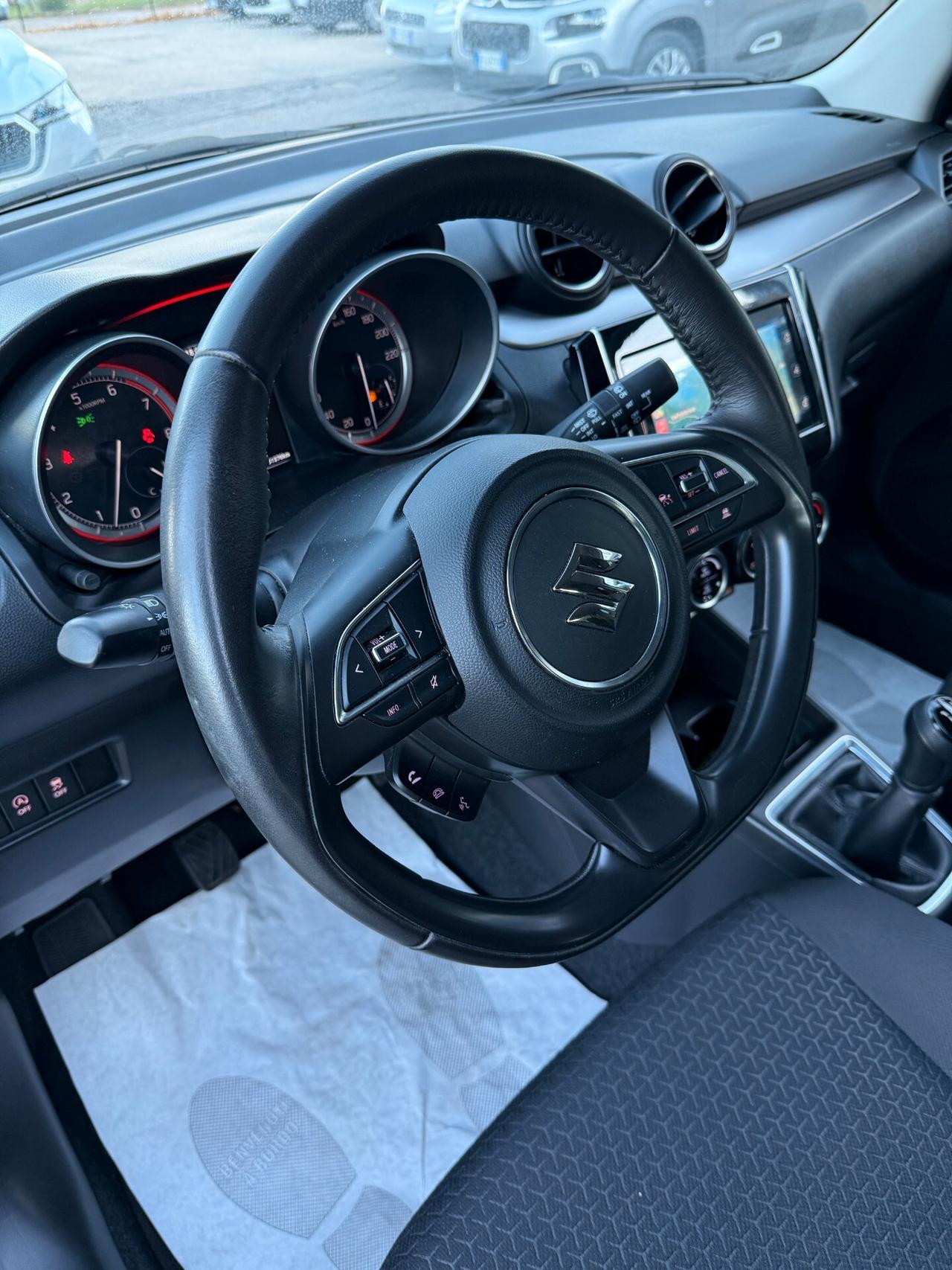 " PERFETTA " Suzuki Swift 1.2 Hybrid 4WD AllGrip