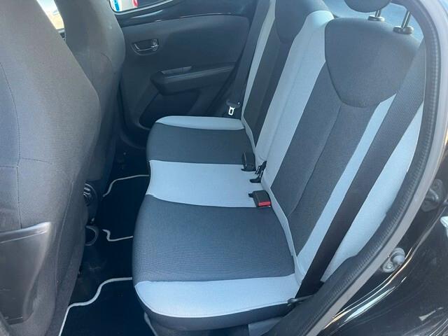 Toyota Aygo 1.0 VVT-i 69 CV 5 porte x-clusiv
