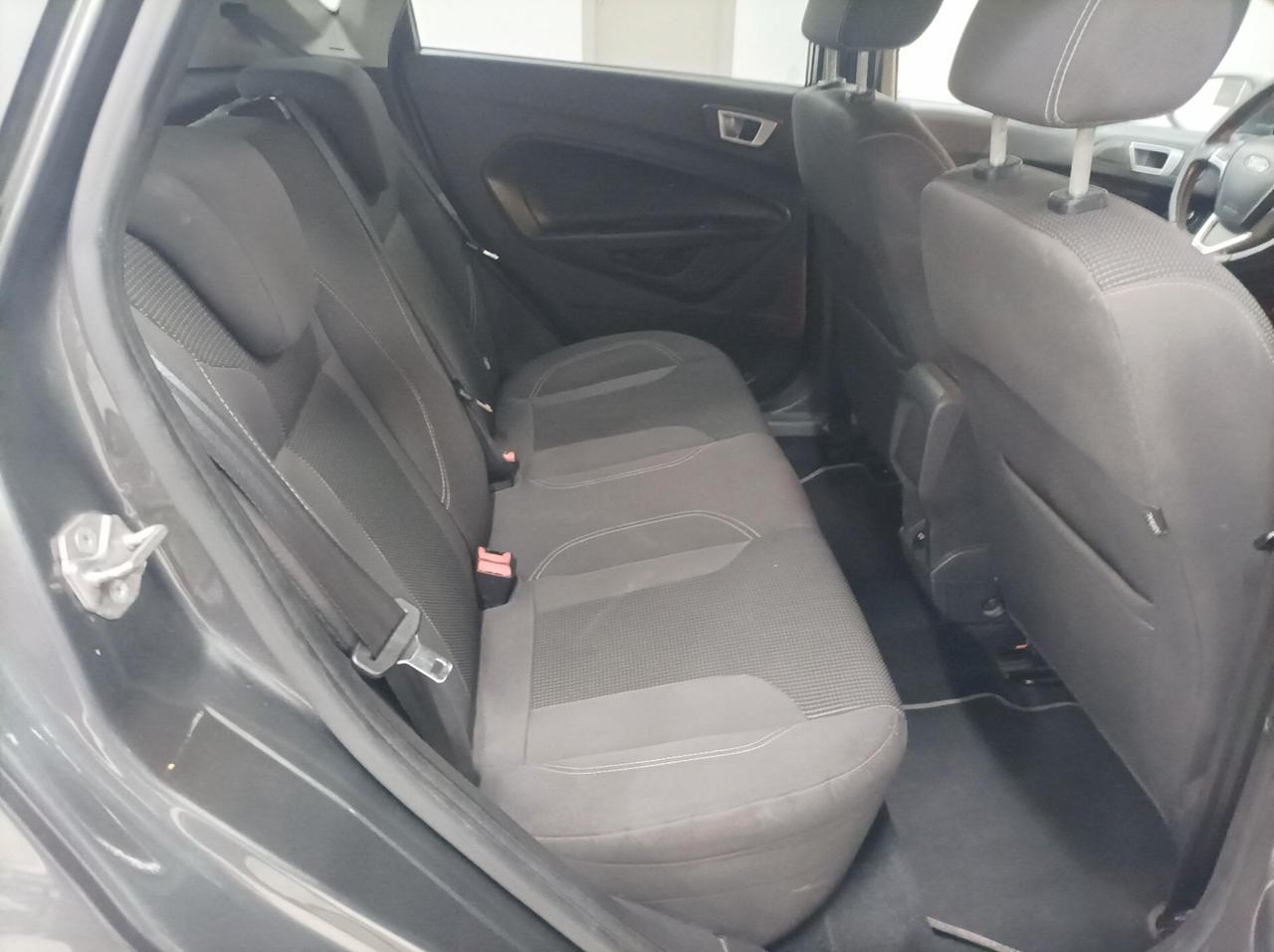 Ford Fiesta 1.5 TDCi 75CV 5 porte Titanium 01/2016