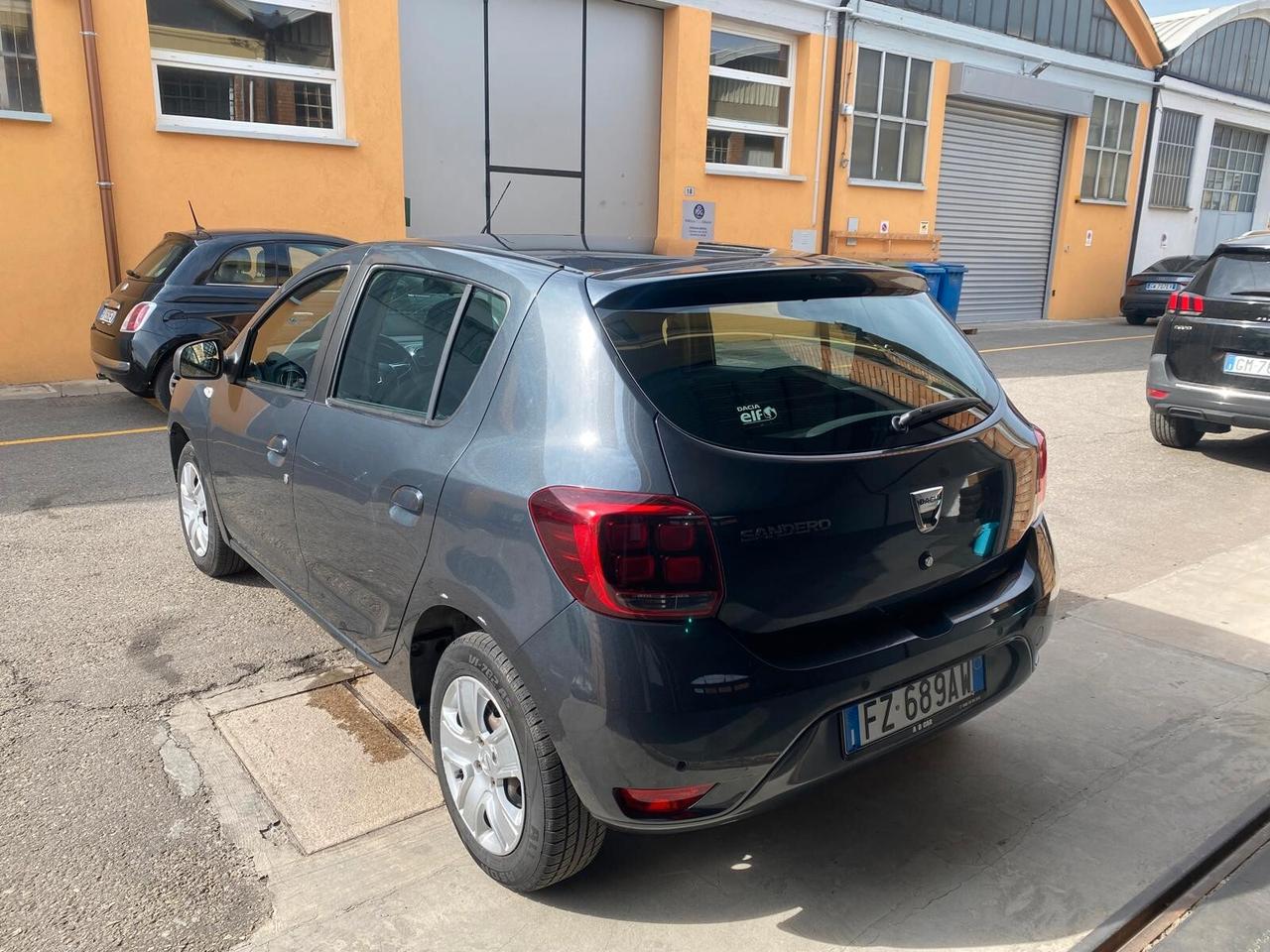 Dacia Sandero Streetway Comfort 73cv - 1 PROPR. - OK NEOPATENTATI - GARANZIA 12 MESI