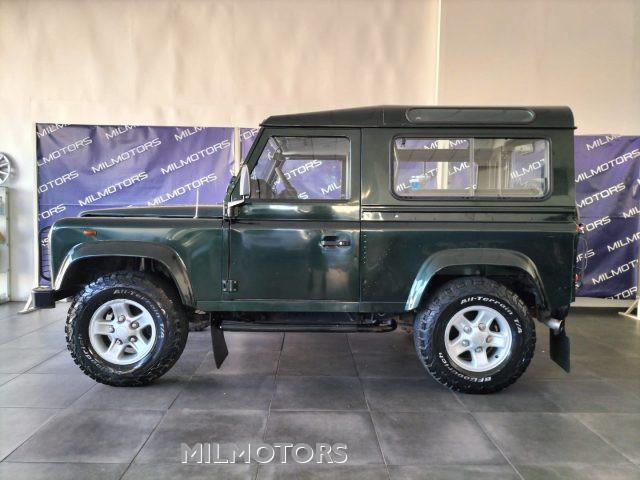 LAND ROVER Defender 90 2.5 Td5