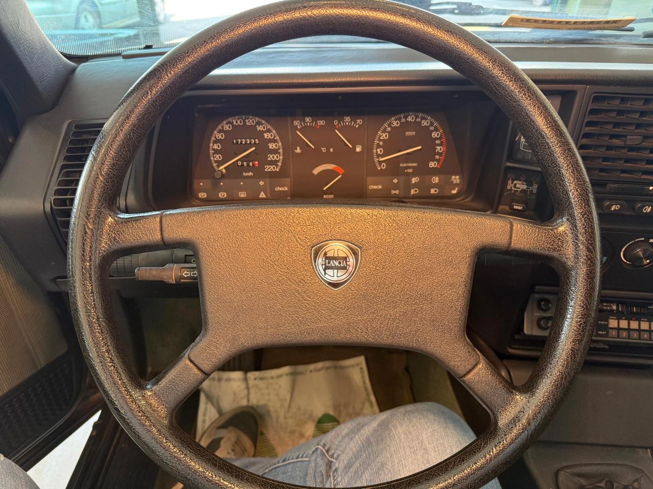 Lancia Thema 2.0 i.e.