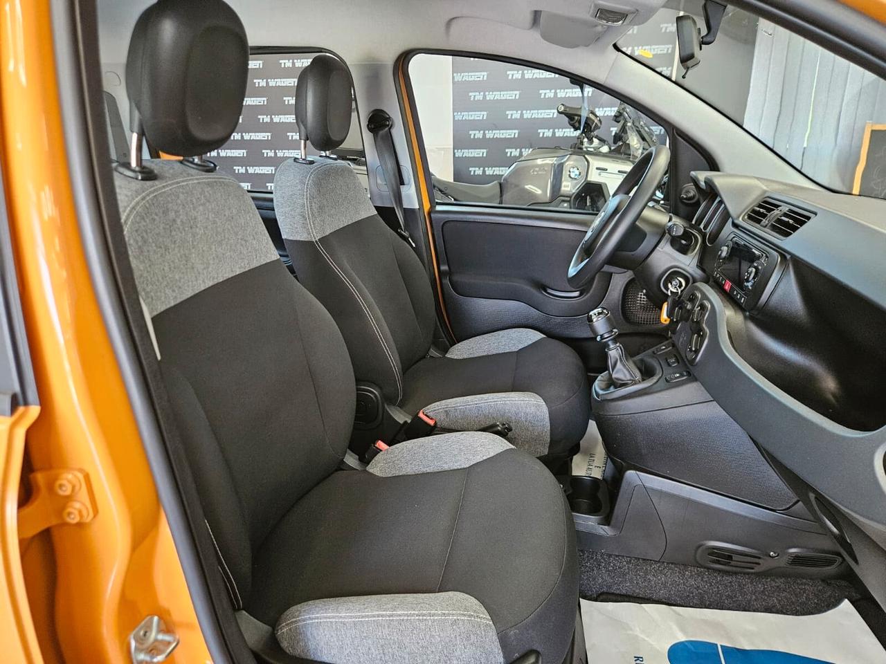 Fiat Panda 1.0 FireFly S&S Hybrid - NEOPATENTATI - IVA ESPOSTA