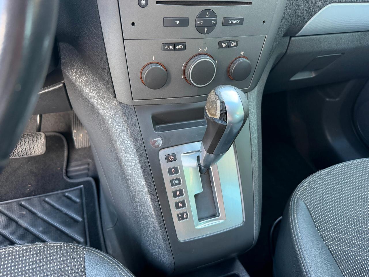 Opel Zafira 1.9 16V CDTI 150CV Cosmo