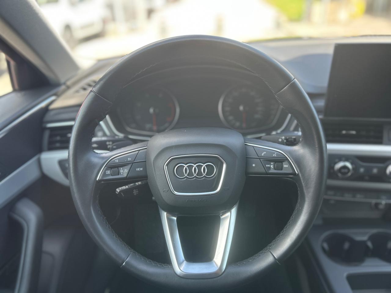 Audi A4 Avant 30 2.0 tdi mhev Business 136cv s-tronic