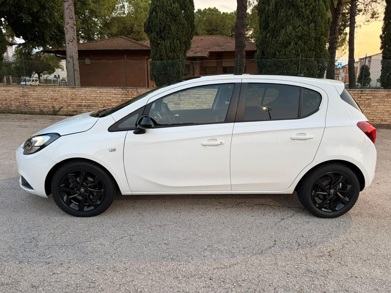 Opel Corsa 1.4 90CV GPL Tech 5 porte Innovation