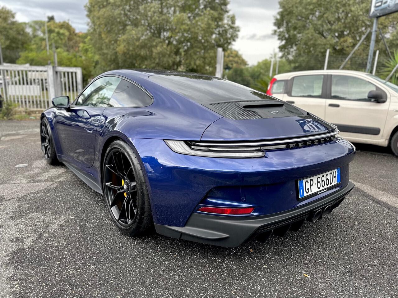 Porsche 992 GT3 TOURING Unipro Porsche Italia, Ceramic , Racing Yellow e Race Tex , Black Edition