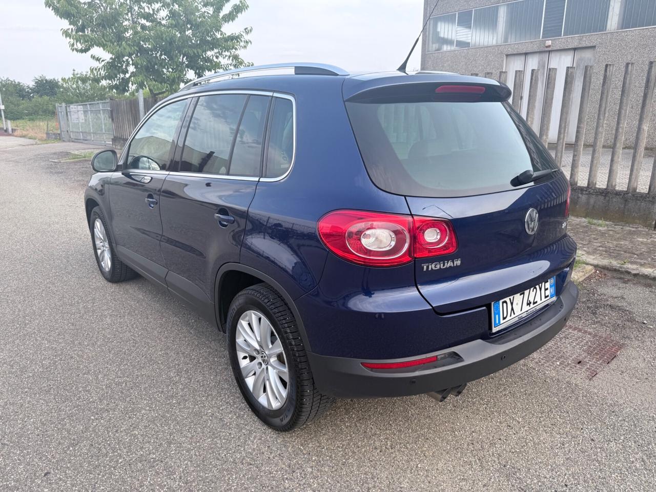 Volkswagen Tiguan 2.0 TDI DPF 4MOTION tiptronic Sport & Style