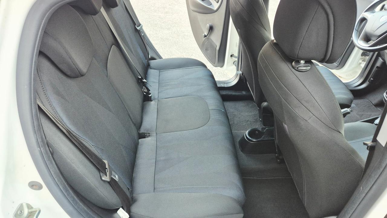 Lancia Ypsilon 1.0 FireFly 5 porte S&S Hybrid Ecochic Gold