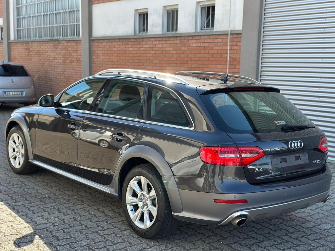 Audi A4 allroad A4 allroad 3.0 V6 TDI 245 CV S tronic Ambiente