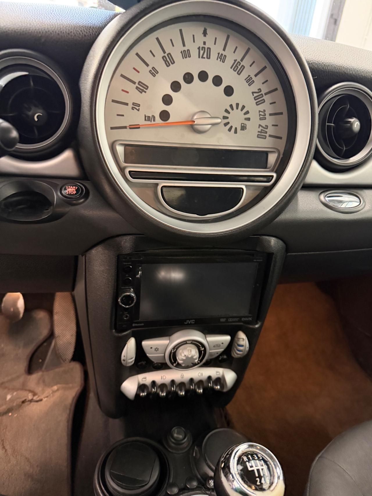 Mini 1.6 16V Cooper D