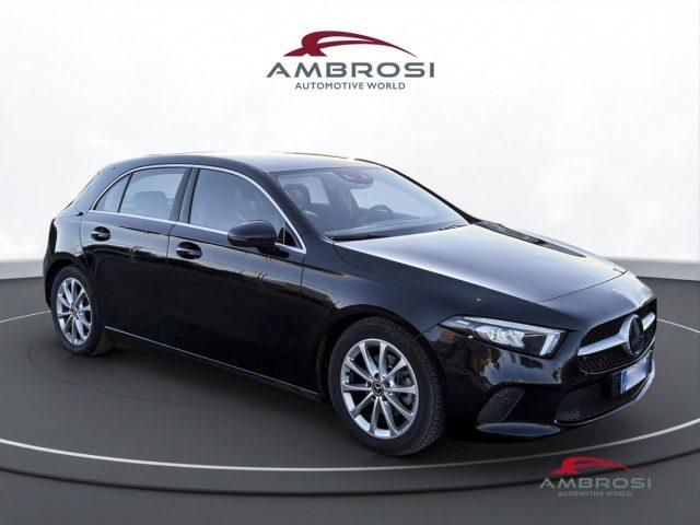 MERCEDES-BENZ A 180 180 d Business - PER OPERATORI DEL SETTORE
