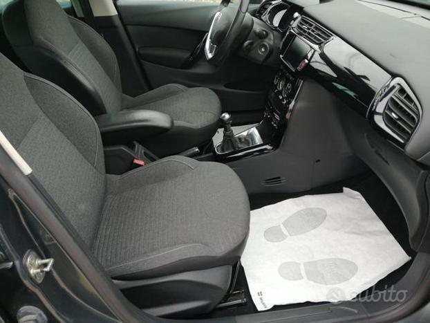 CITROEN C3 PureTech 82 CV Exclusive GPL
