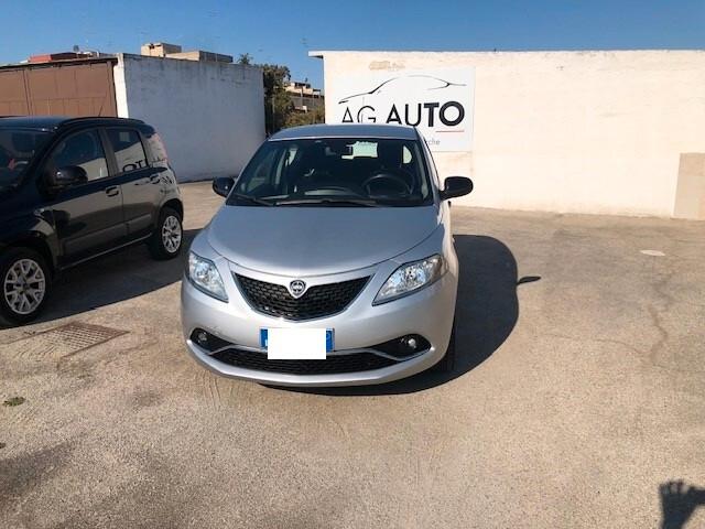 Lancia Ypsilon 1.3 MJT 16V 95 CV 5 porte S&S Gold