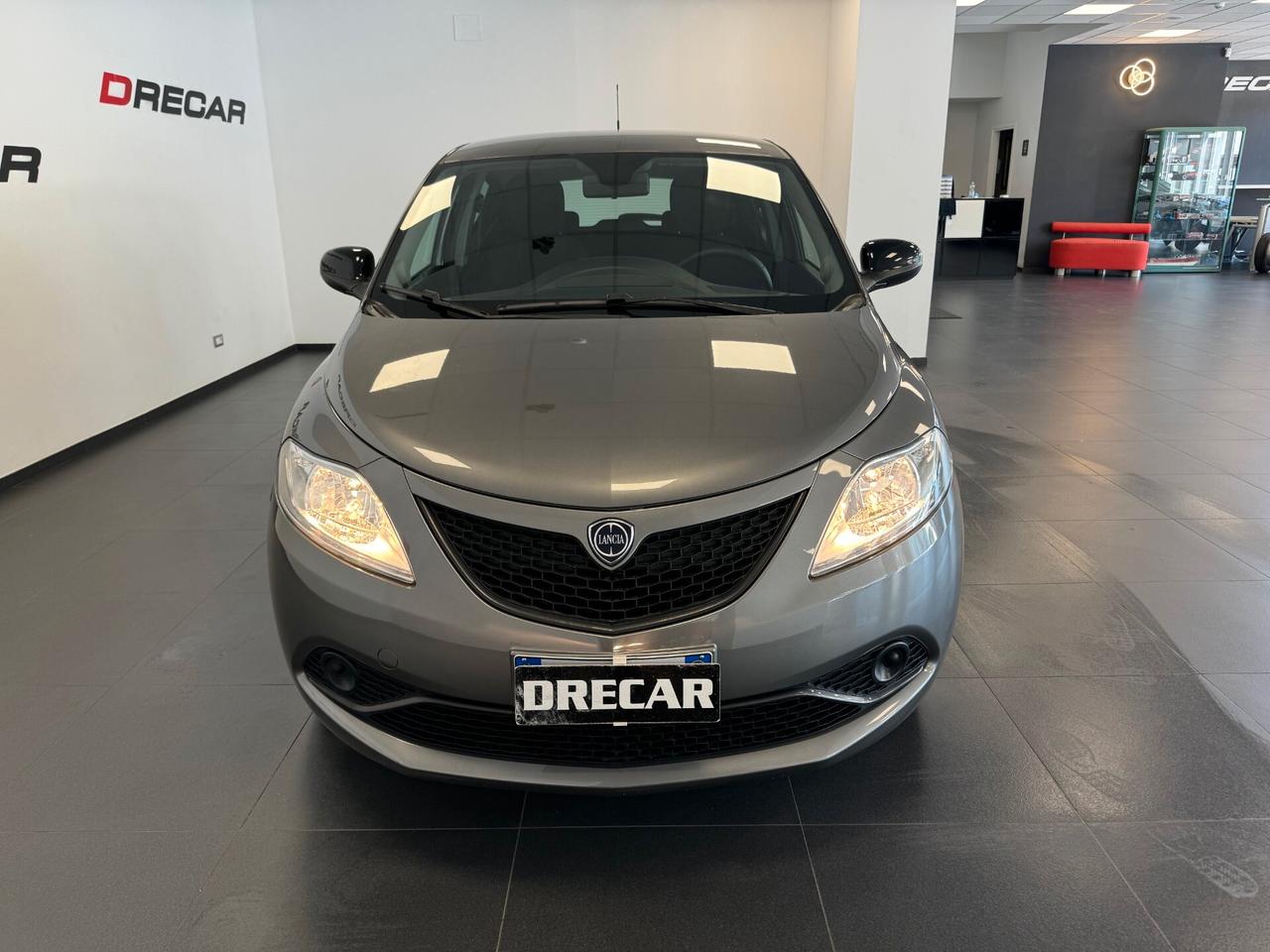 Lancia Ypsilon 1.2 69 CV 5 porte S&S Gold 30.000 KM UNIPROP.