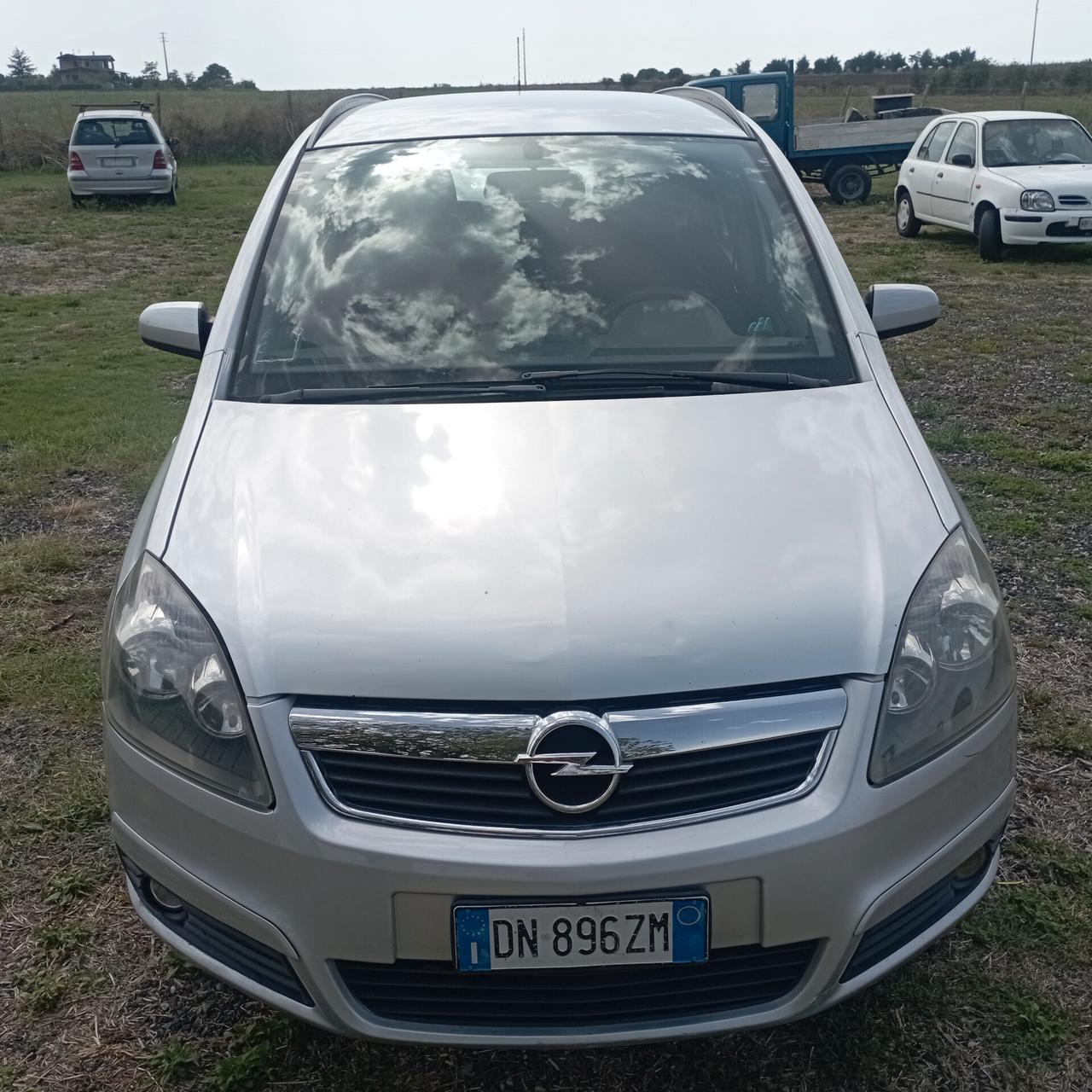 Opel Zafira 1.9 CDTI 120CV Enjoy