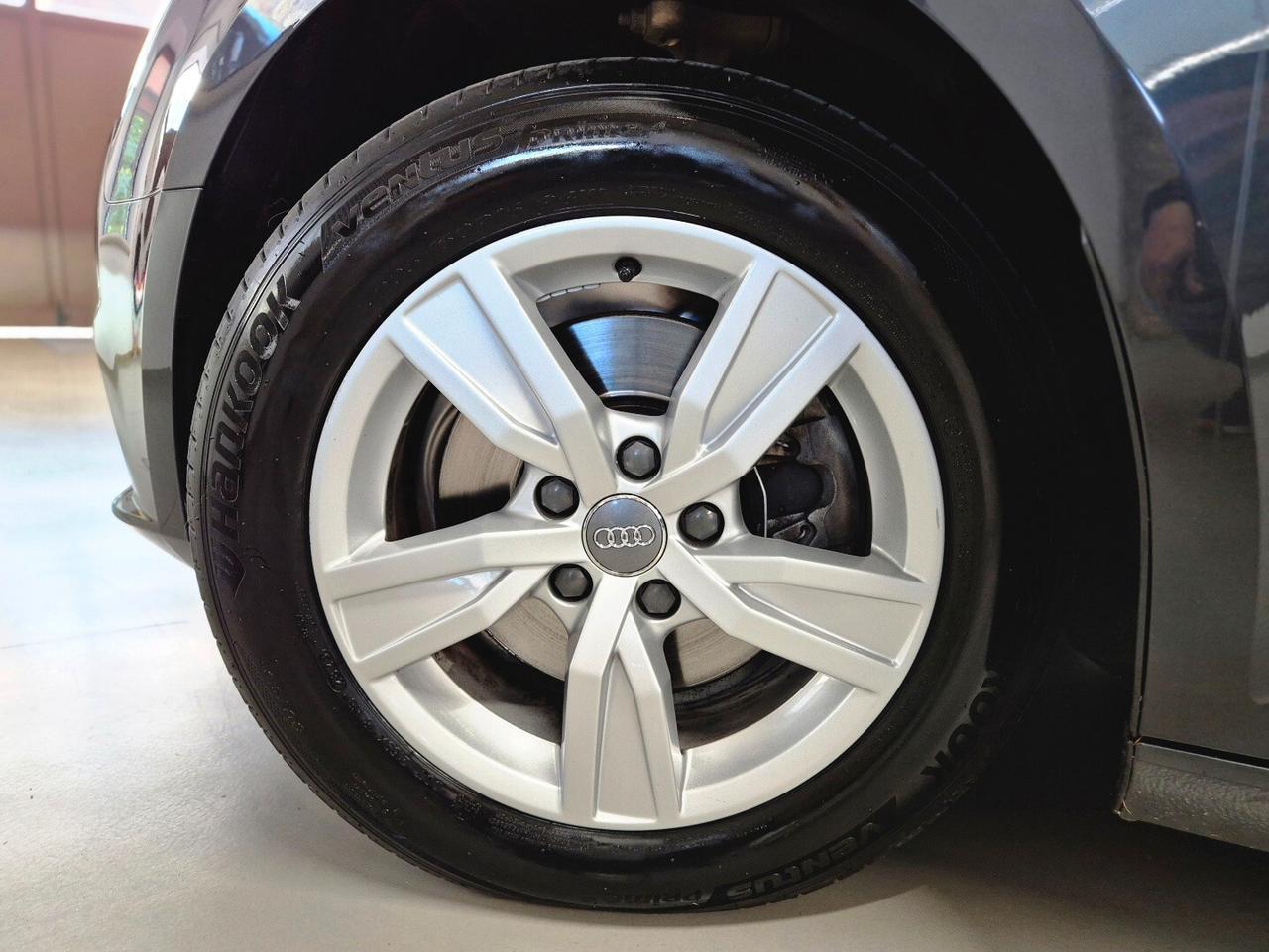 Audi A4 Avant 35 TDI S tronic Business