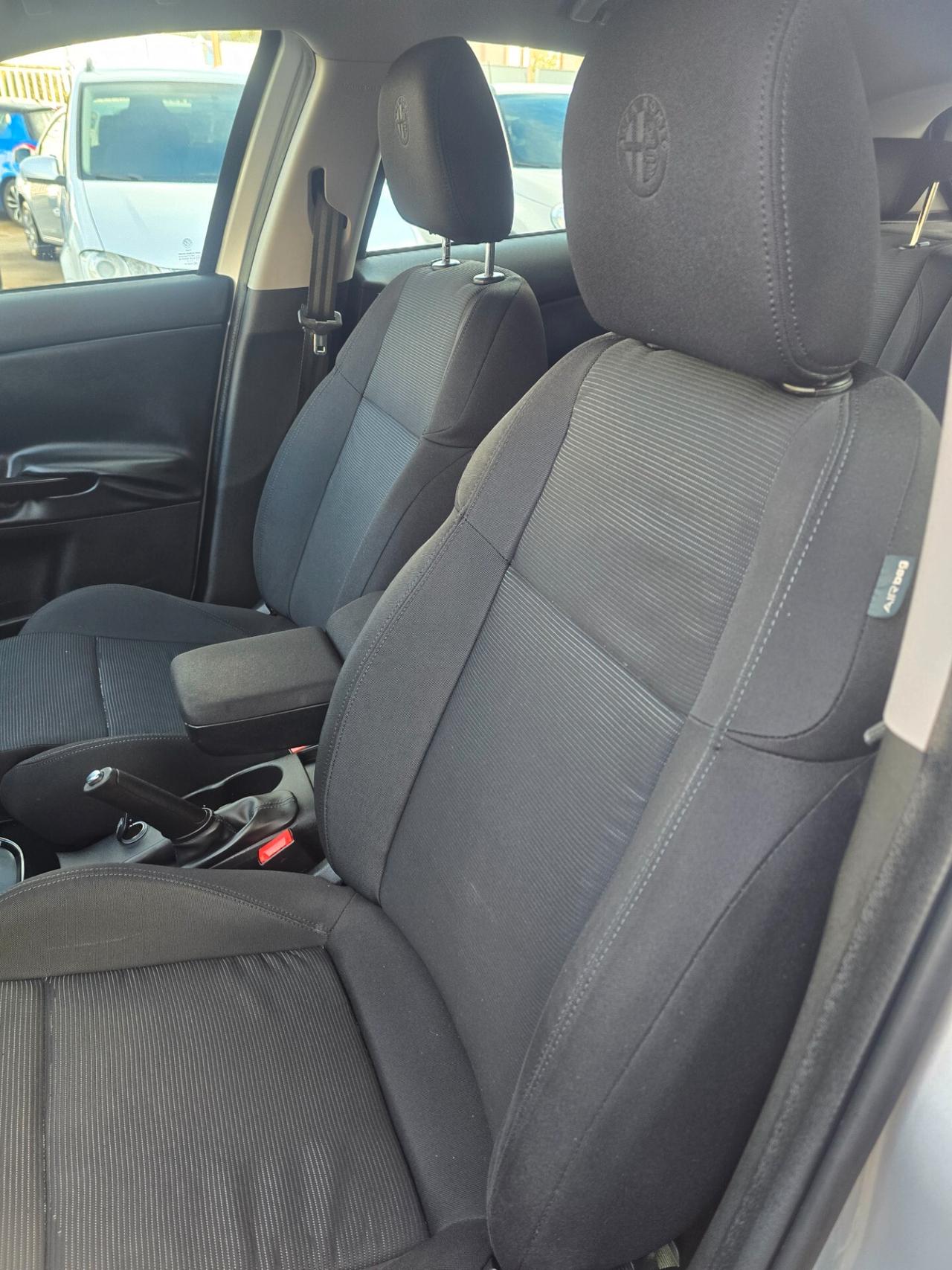 Alfa Romeo Giulietta 1.4 Turbo 120 CV Distinctive