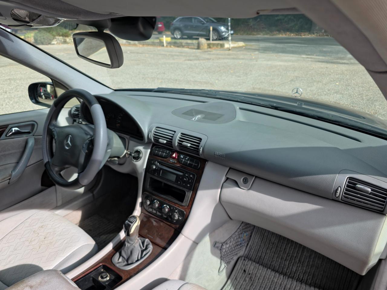 Mercedes-benz C 220 CDI cat Avantgarde E3 Manuale CV-143 2003