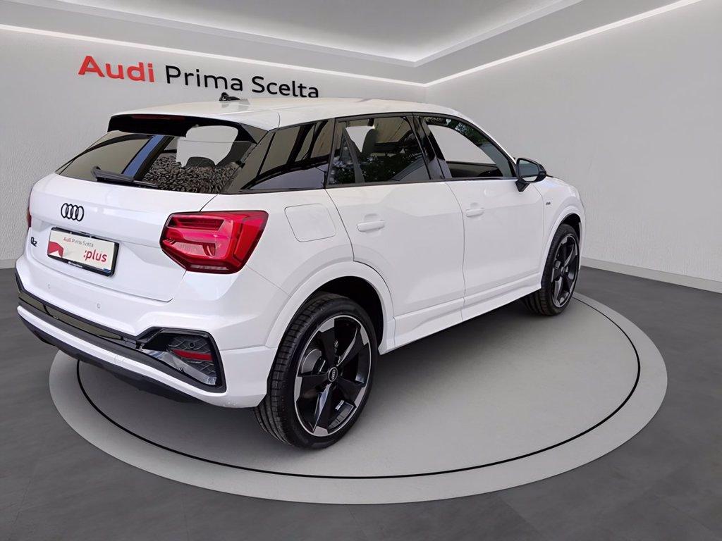 AUDI Q2 35 2.0 tdi identity black s-tronic del 2026