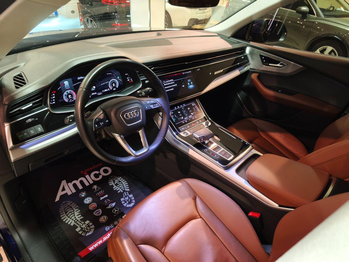 AUDI Q8 50 TDI 286 CV quattro S-LINE