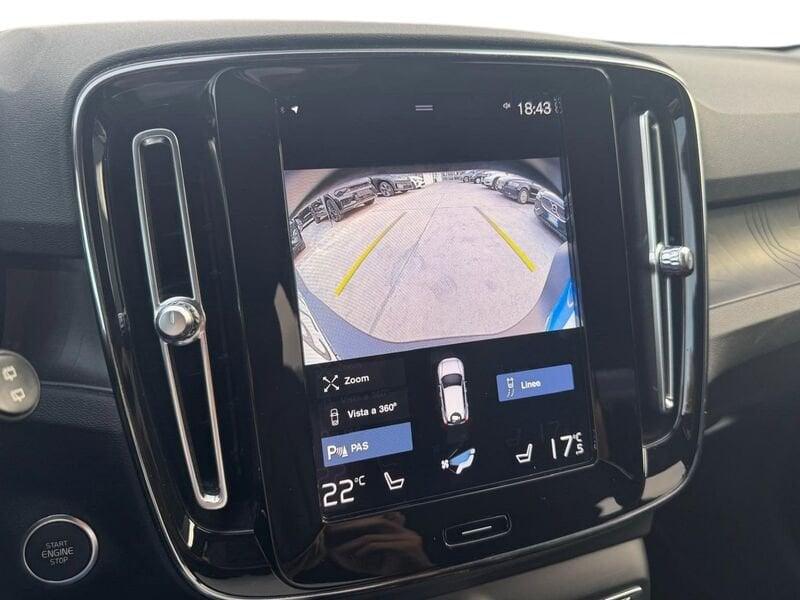 Volvo XC40 Recharge T4 129+82 CV Plug-In Hybrid Recharge Plus Dark