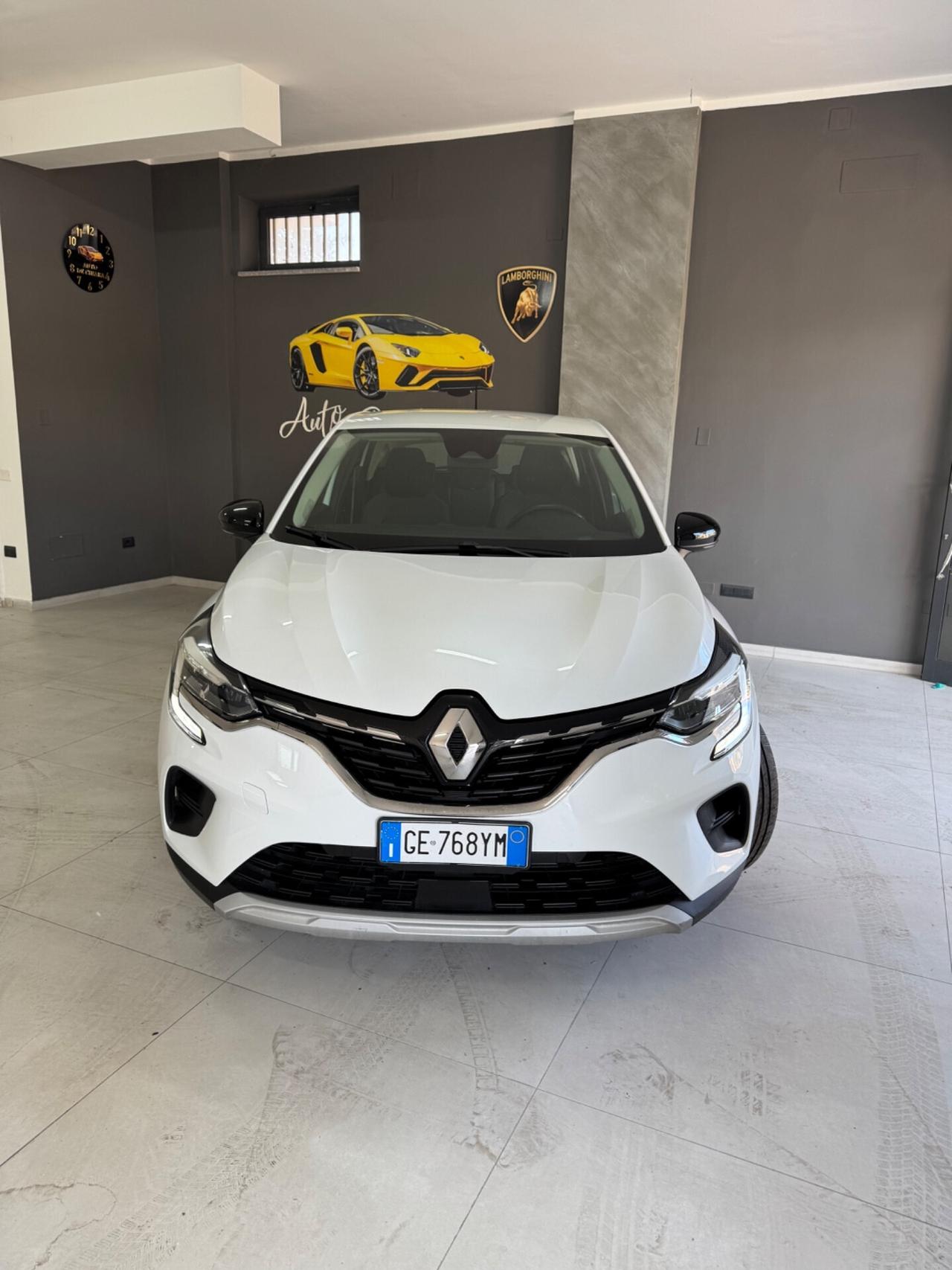 Renault Captur 1500cc diesel automatica