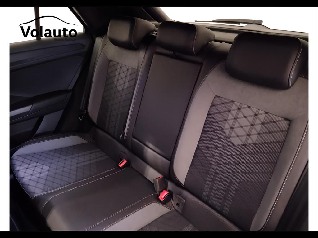 VOLKSWAGEN T-Roc 2022 - T-Roc 1.5 tsi R-Line