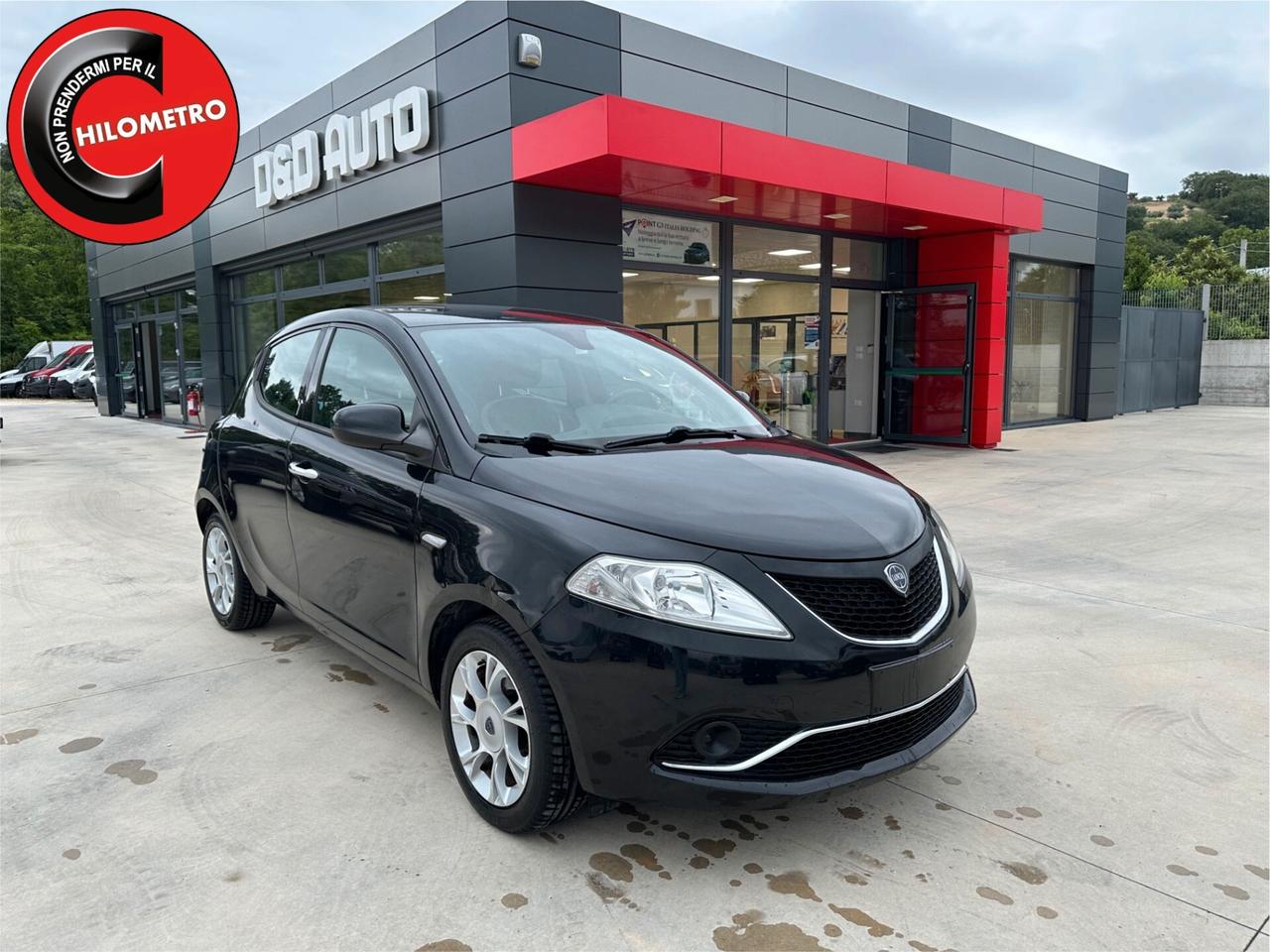 Lancia Ypsilon 1.2 69 CV 5 porte GPL Gold