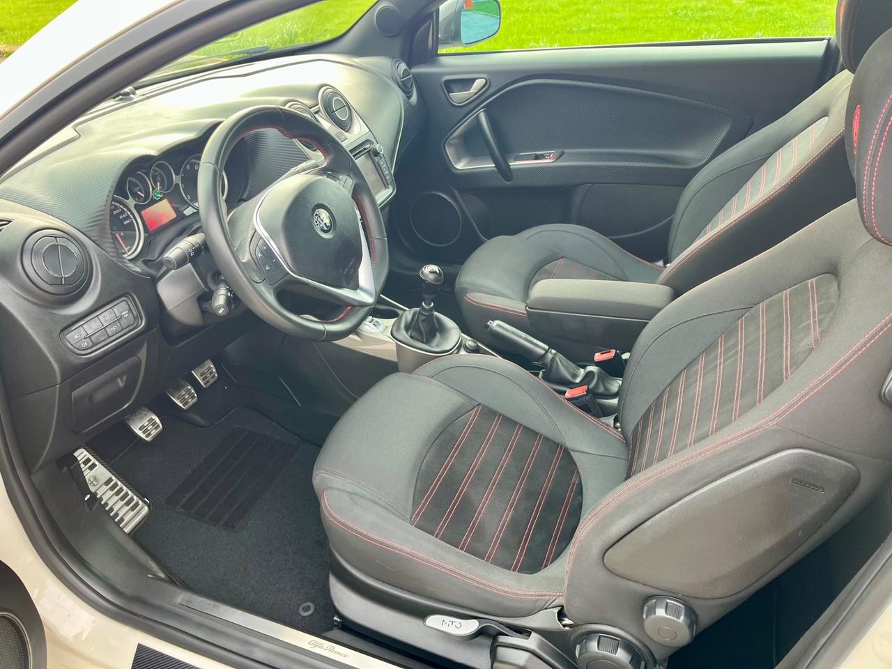 Alfa Romeo MiTo 1.4T 170cv Quadrifoglio Verde