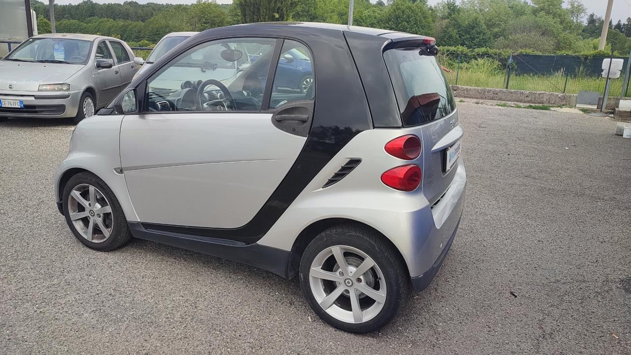 SMART FORTWO COUPE' 2" SERIE 1.0 84CV