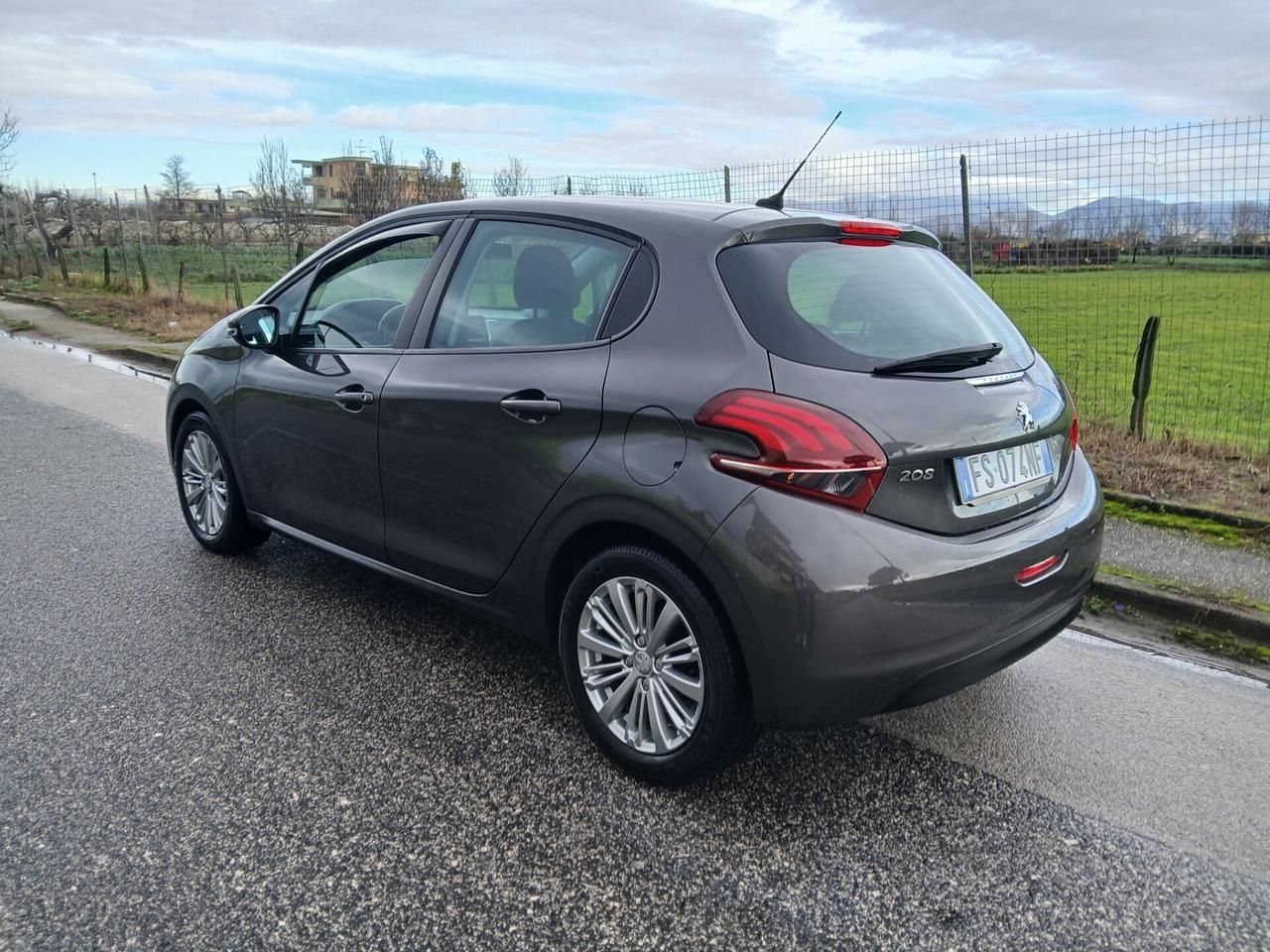 Peugeot 208 PureTech 82 5 porte Allure 40 mila km