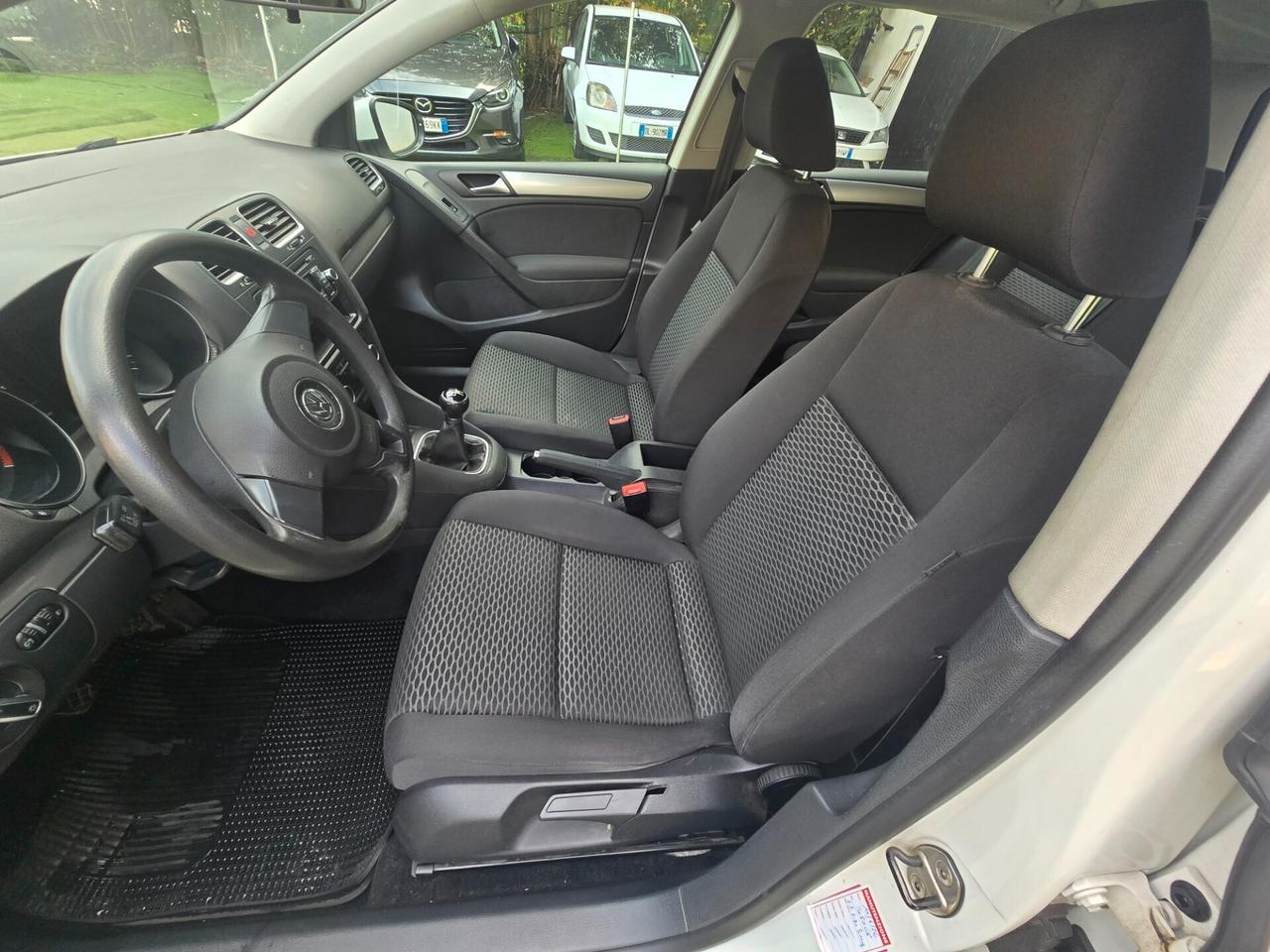 Volkswagen Golf 1.6 TDI 105CV-2012