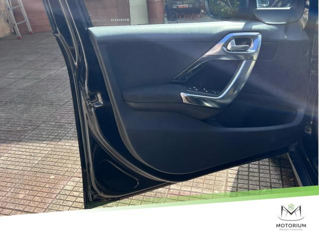 Peugeot 2008 1° serie BlueHDi 100 Black Matt