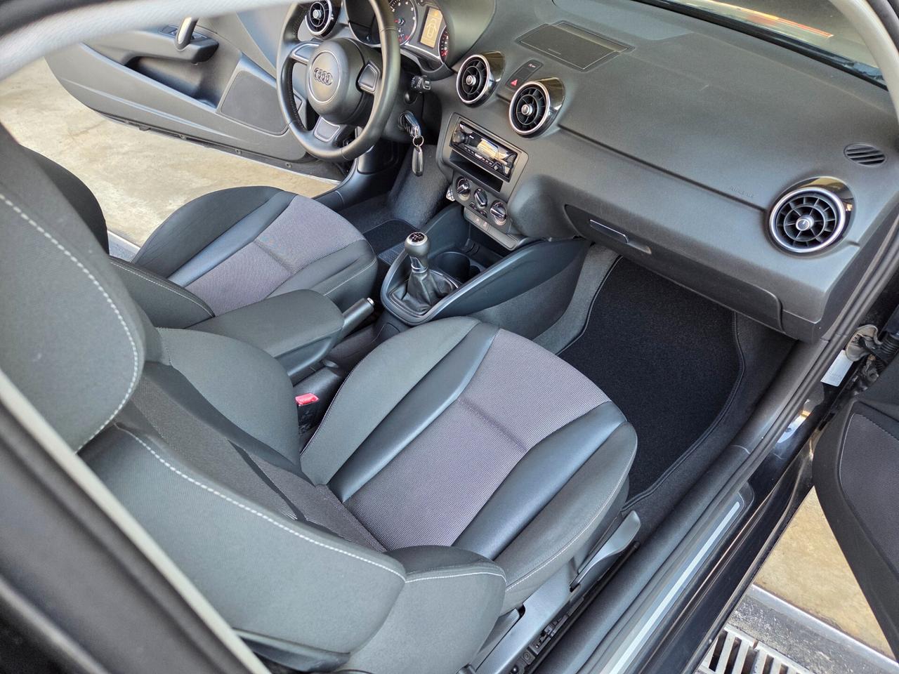 Audi A1 1.2 TFSI Benzina, 3 porte, Garanzia, 2011