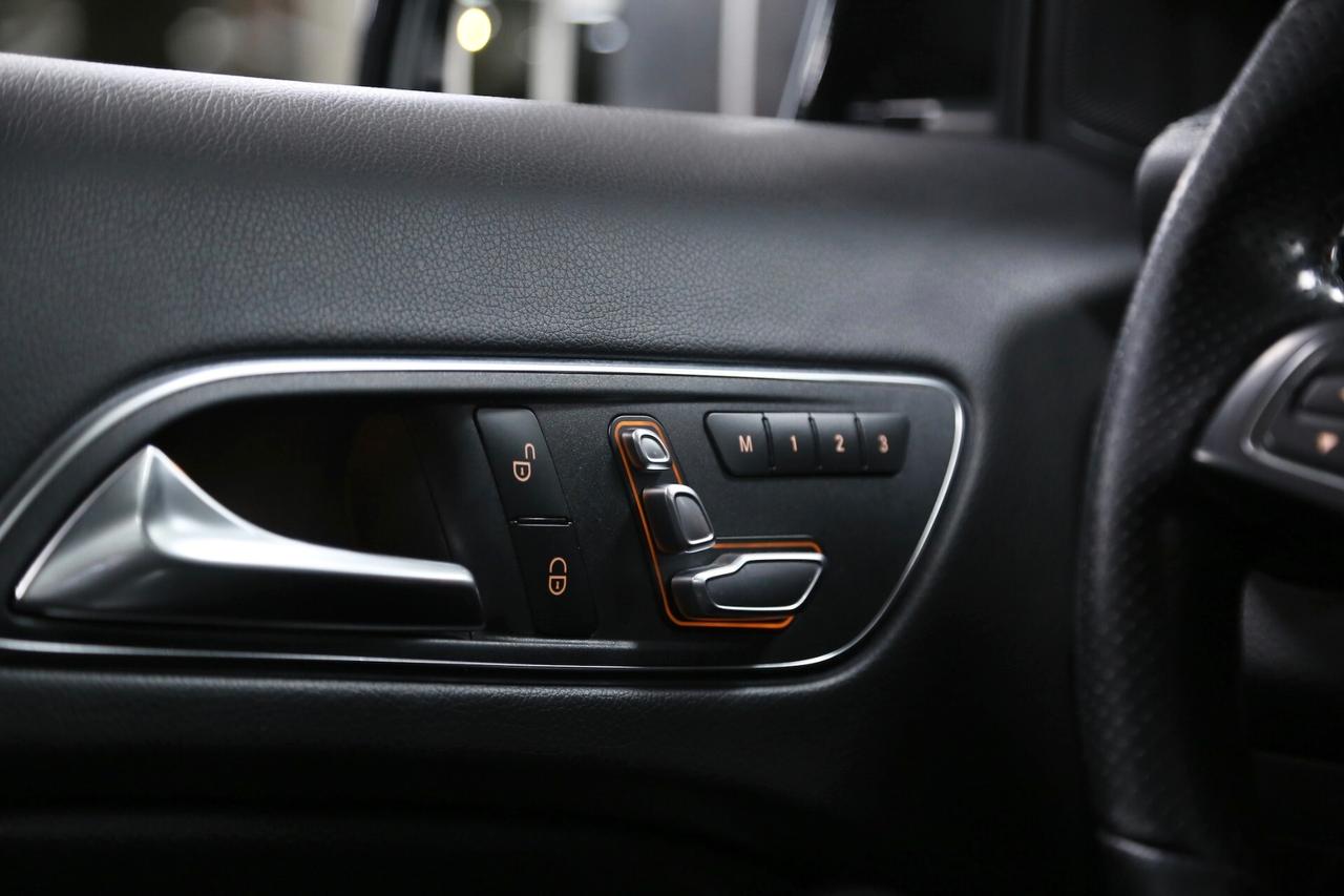 Mercedes GLA 200 d Automatic 4Matic Premium AMG