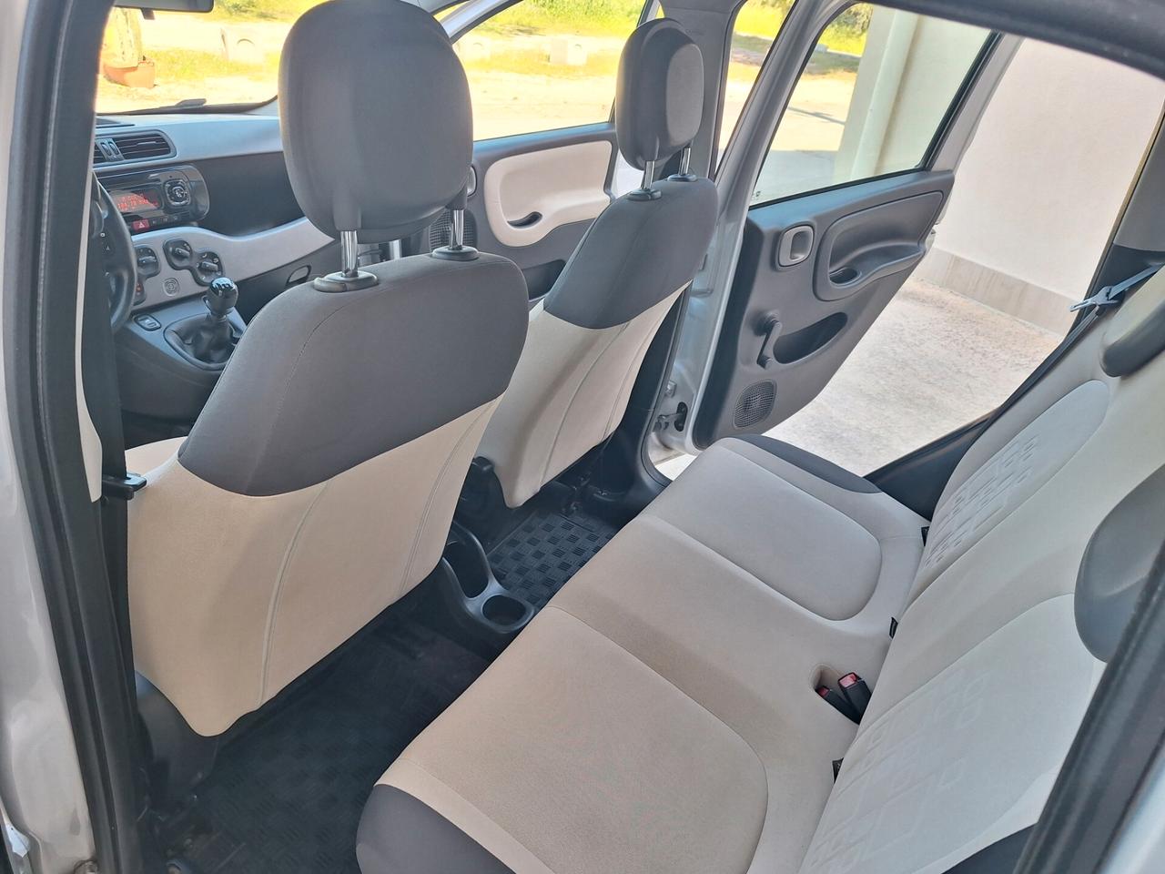 Fiat Panda 1.2 Lounge BLUE&ME SENSORI 2013