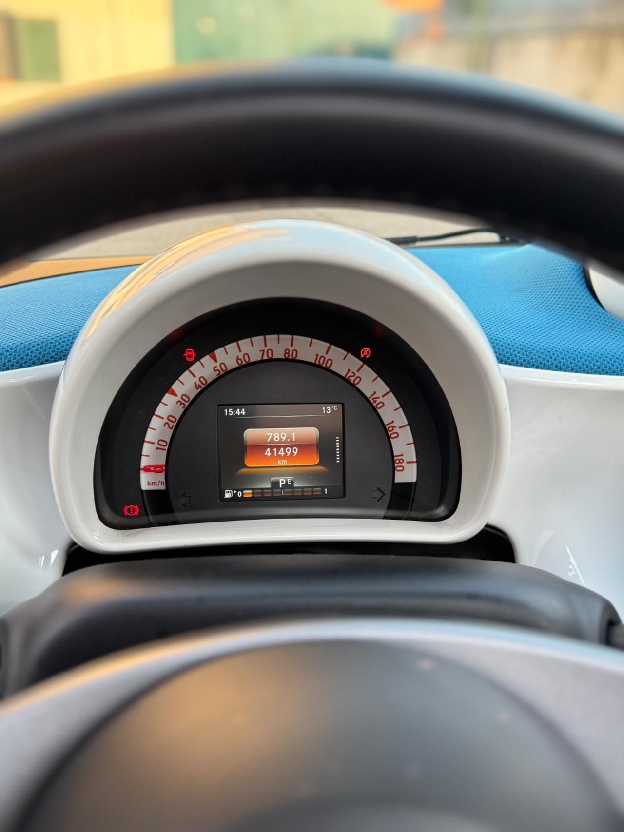 Smart ForTwo 90 0.9T twinamic cabrio Urbanrunner Proxy