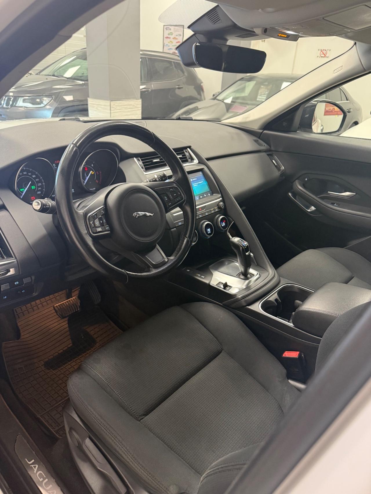 Jaguar E-Pace 2.0D 150 CV AWD aut. SE