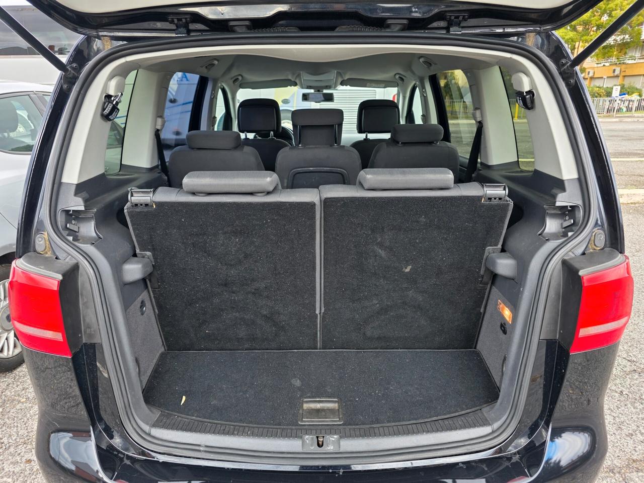 Volkswagen Touran 1.6 TDI Comfortline