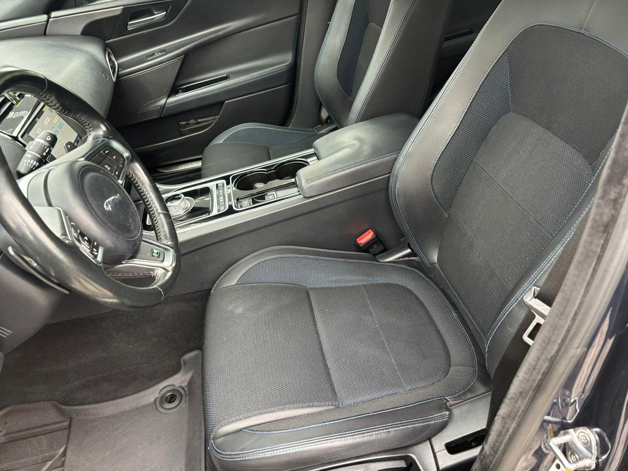 Jaguar XE 2.0 D Turbo aut. R-Sport