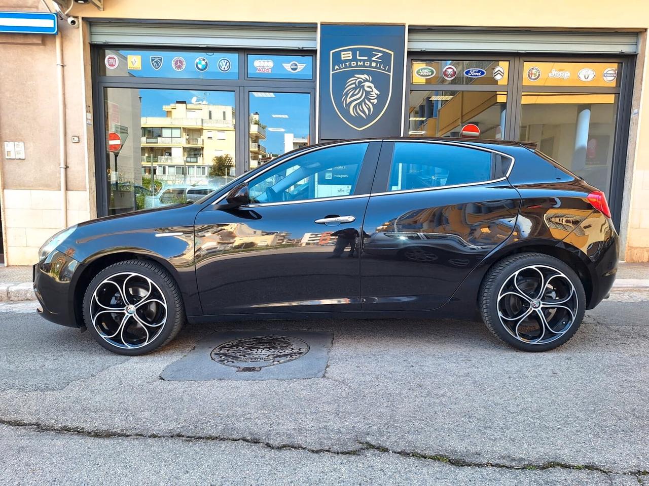 Alfa Romeo Giulietta 1.6 JTDm-2 105 CV Distinctive