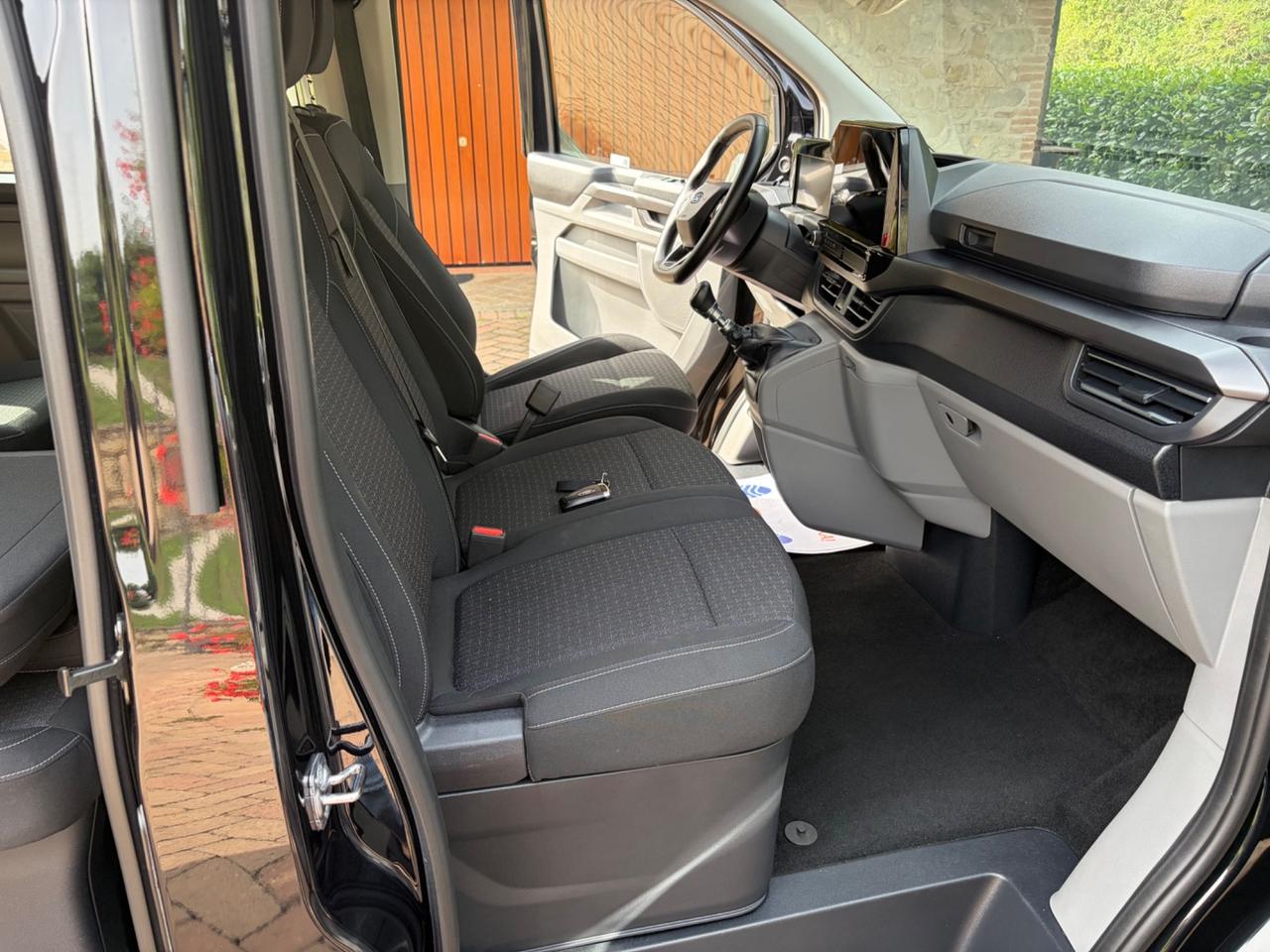 Ford Tourneo Custom Transit doppia cabina titanum 320 L2H1