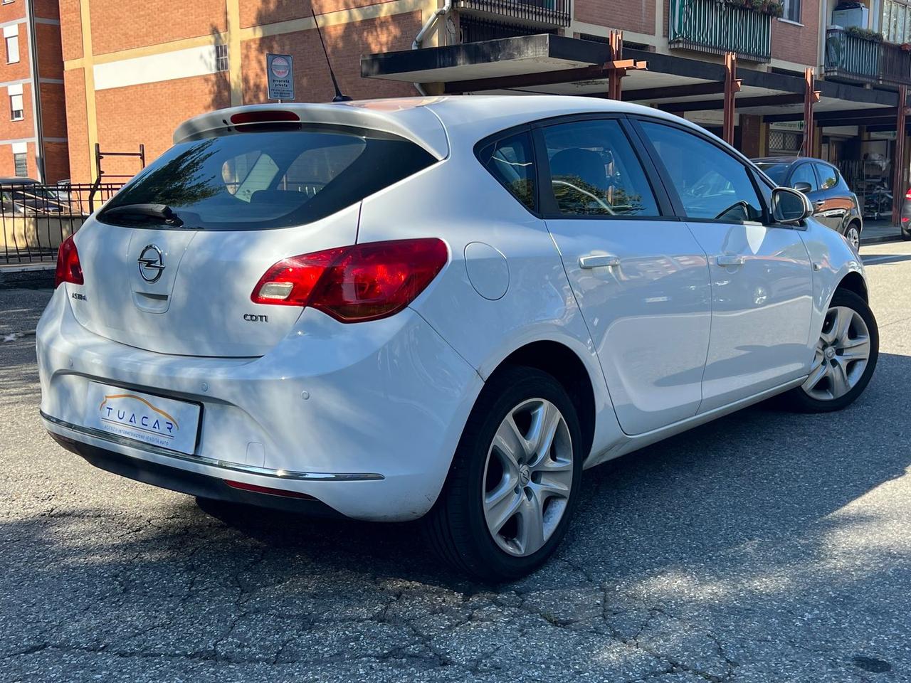 Opel Astra Cosmo 1.7 CDTI #6713